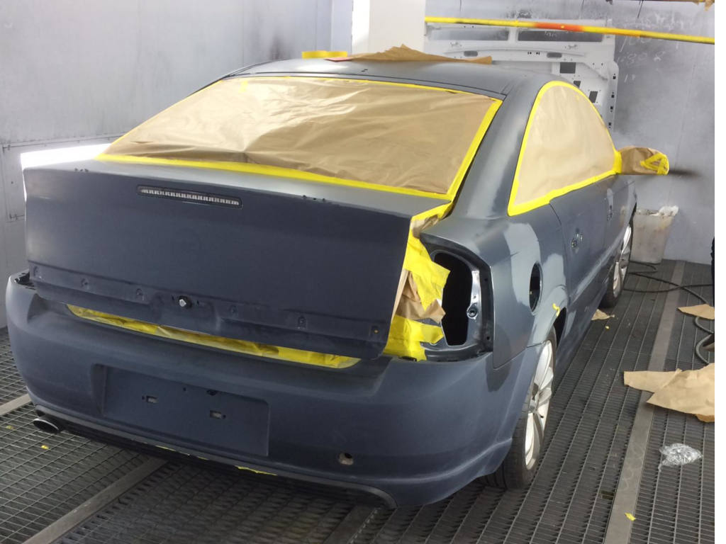 Pintura Geral Automóvel num Opel Vectra