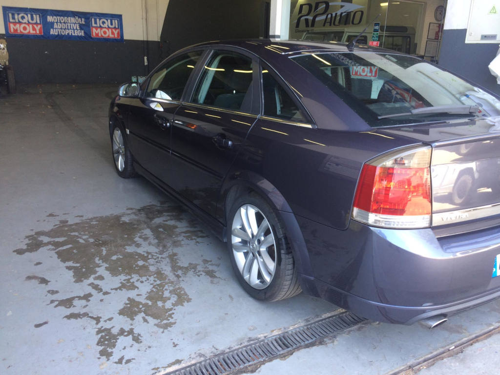 Pintura Geral Automóvel num Opel Vectra